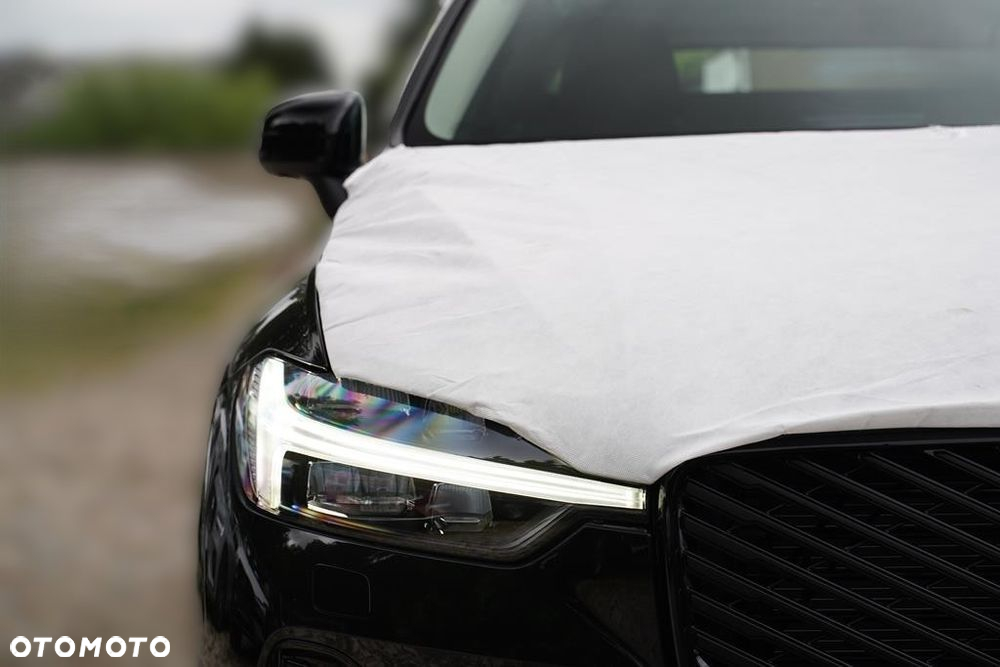 Volvo XC 60 B5 B AWD Ultra Dark - 24