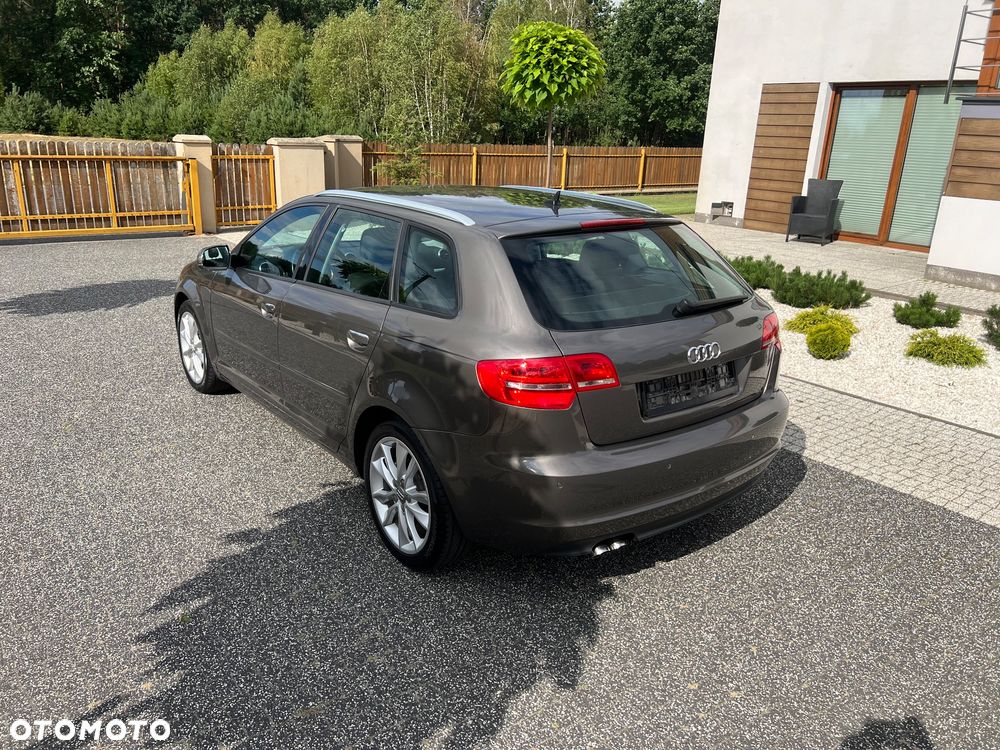 Audi A3 Sportback 2.0 TDI DPF quattro Ambition - 27