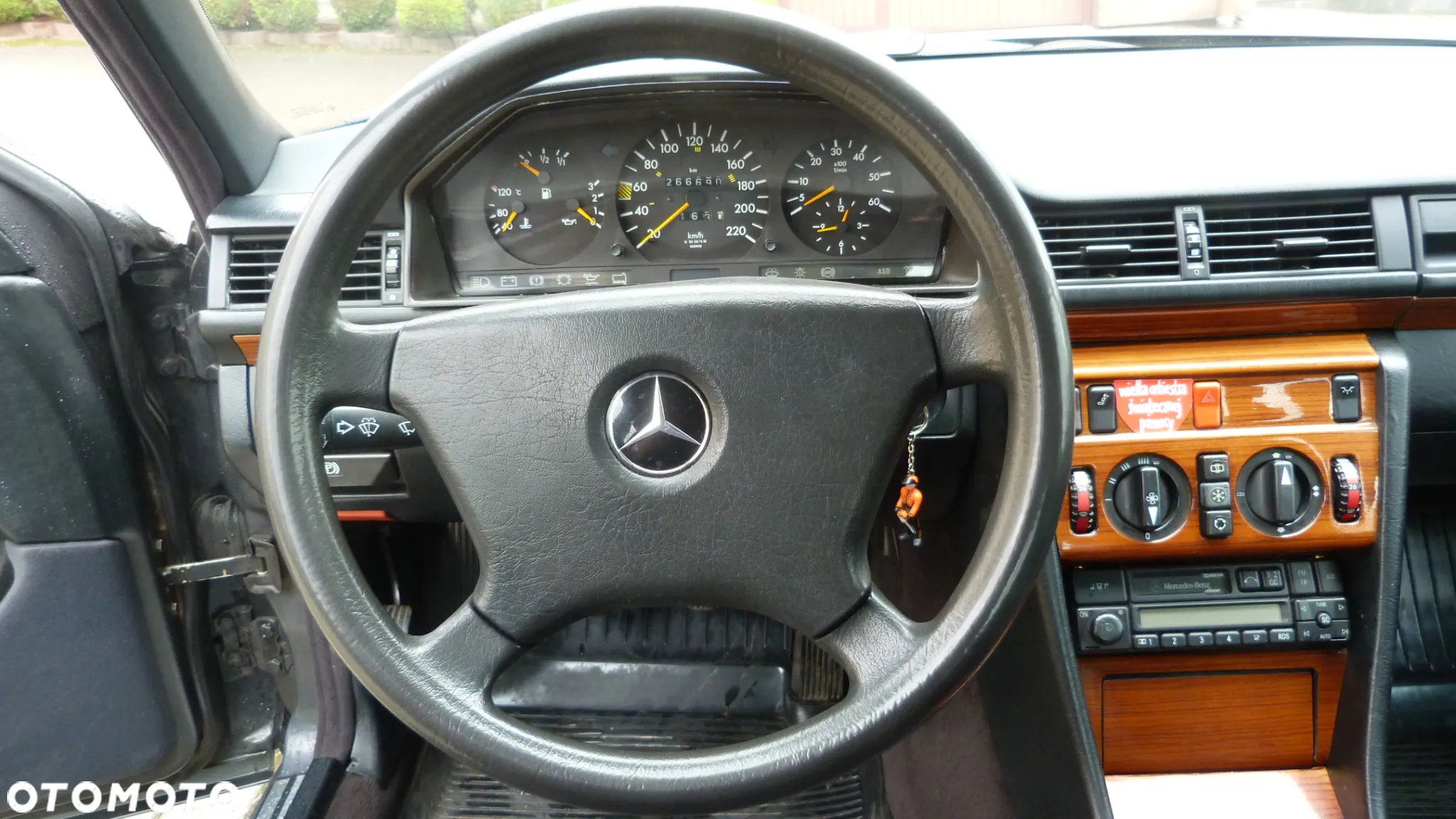 Mercedes-Benz W124 (1984-1993) - 7