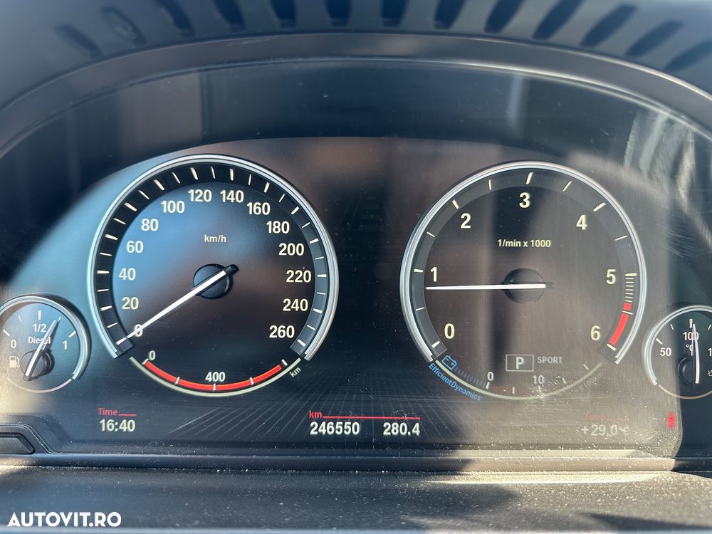 BMW Seria 5 520d - 4