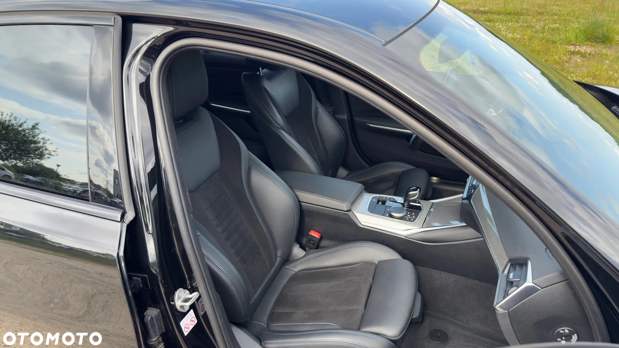 BMW Seria 3 318i Sport - 10