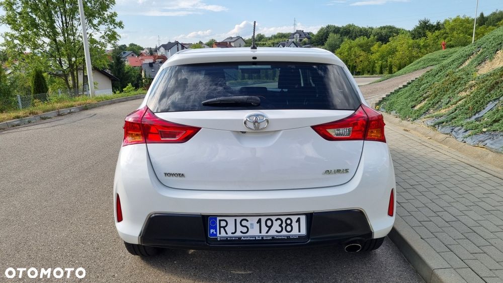 Toyota Auris - 5