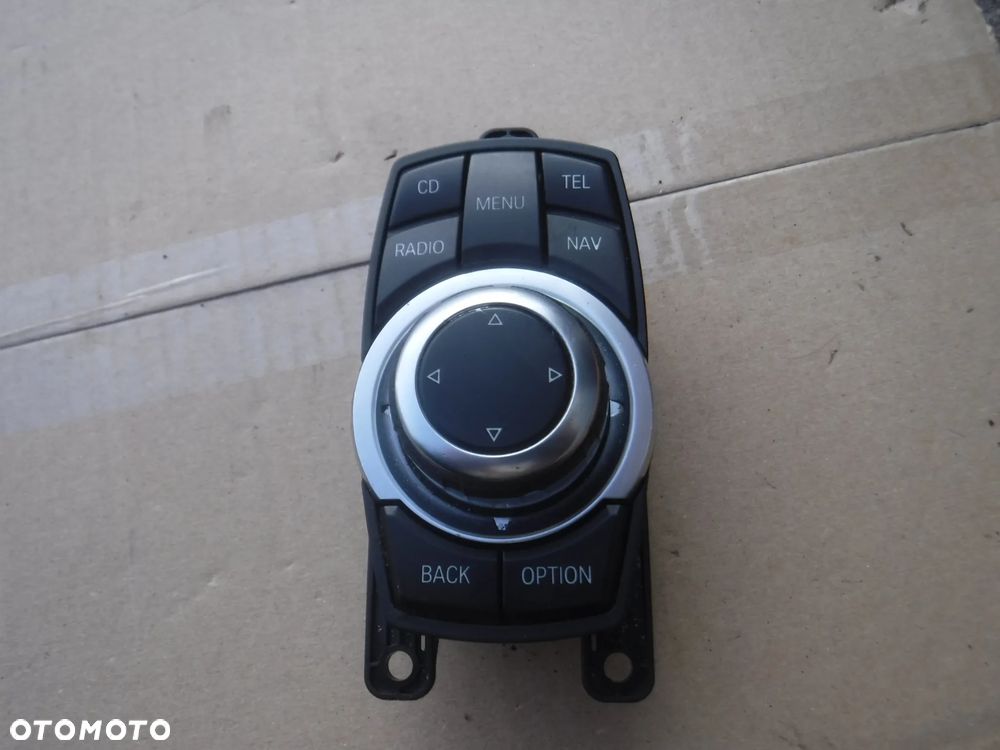 BMW 5 F10 F11 F20 F30 F36 F25 pokretlo IDRIVE 9253944 - 1