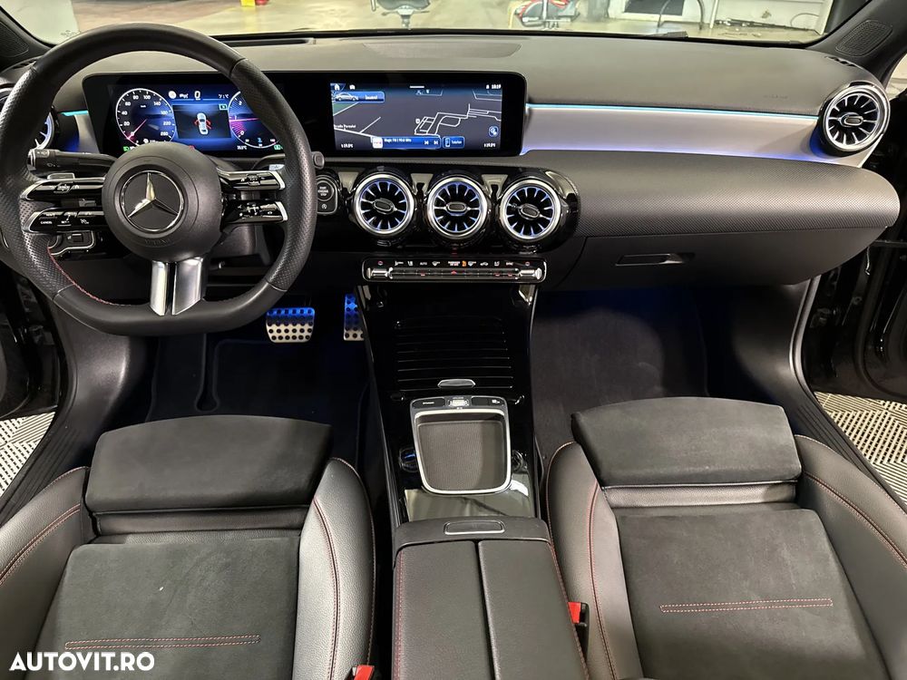 Mercedes-Benz A 200 d Sedan Aut. - 9