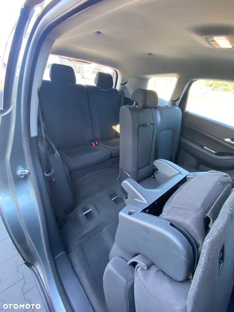 Chevrolet Orlando - 32