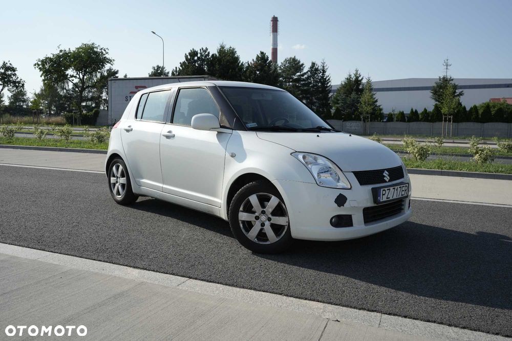 Suzuki Swift - 2