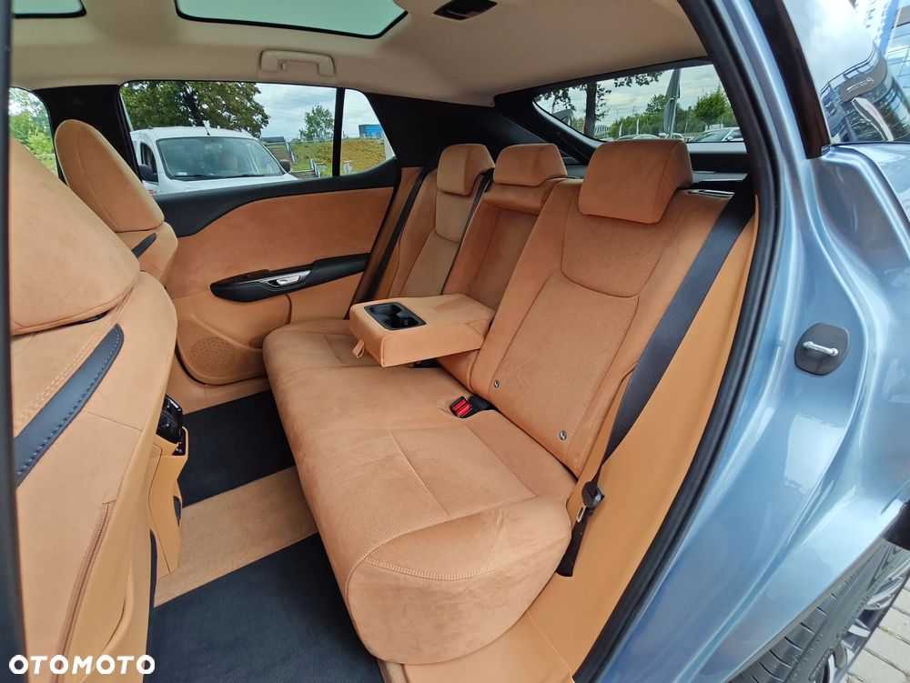 Lexus RZ 450e Omotenashi DIRECT4 - 15