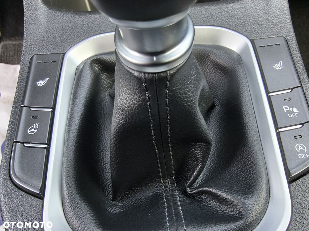 Hyundai i30 1.0 T-GDI Intro Edition - 24