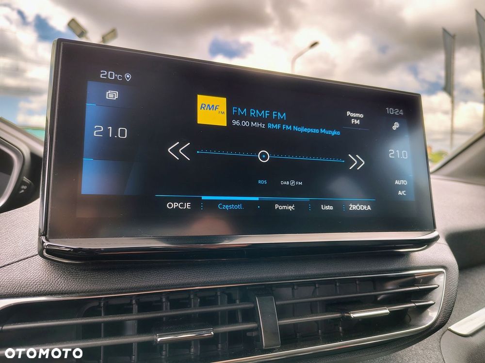 Peugeot 3008 1.2 PureTech Active Pack S&S EAT8 - 22