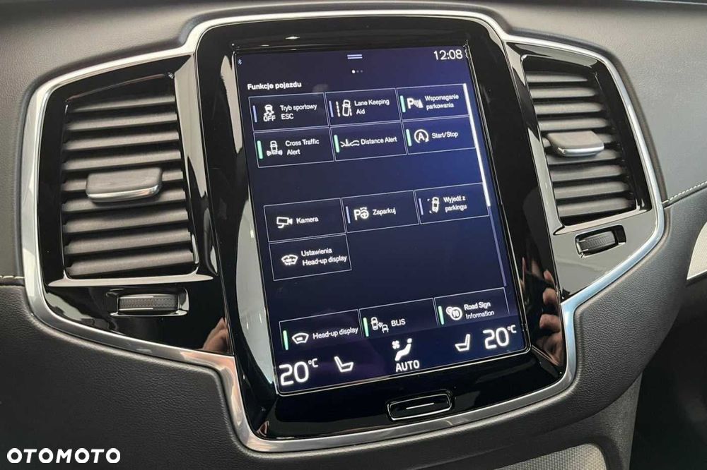 Volvo XC 90 D5 AWD R-Design 7os - 8