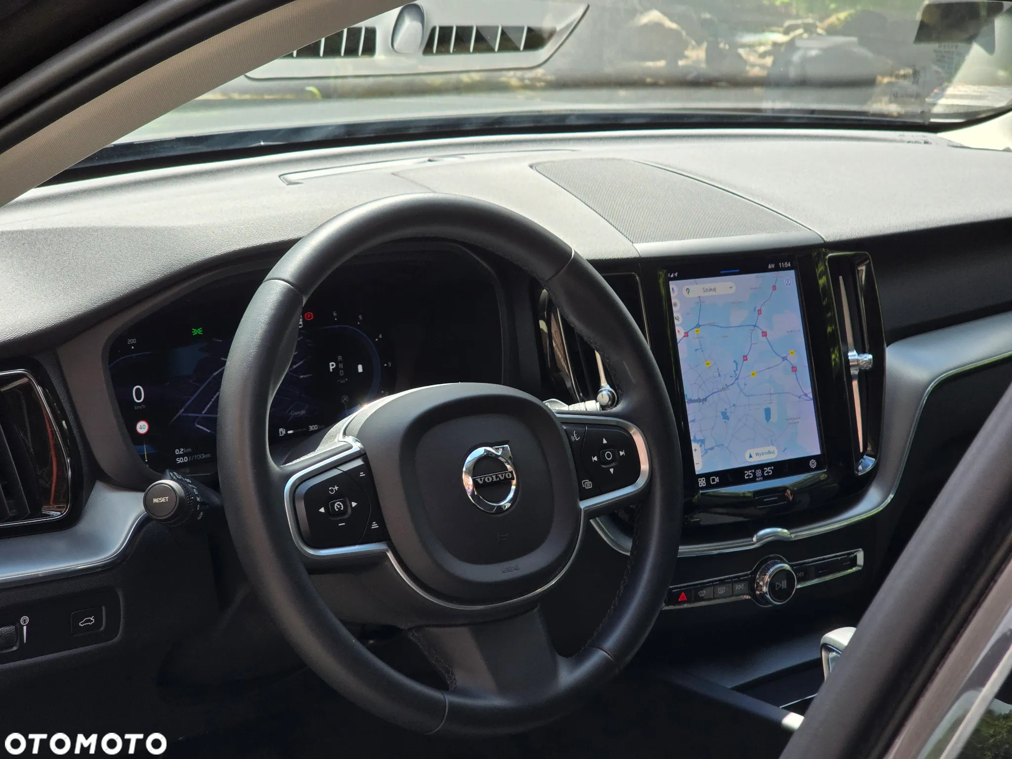 Volvo XC 60 D4 Momentum Pro - 18