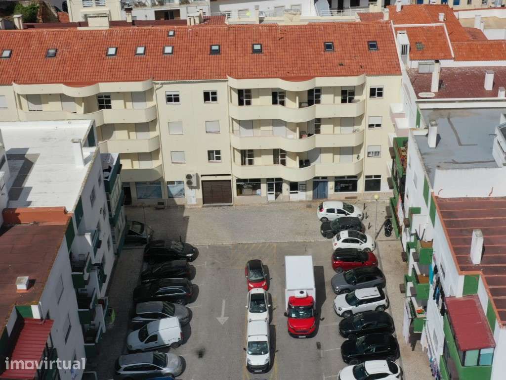 Vende-se loja perto da praia - Grande imagem: 3/13