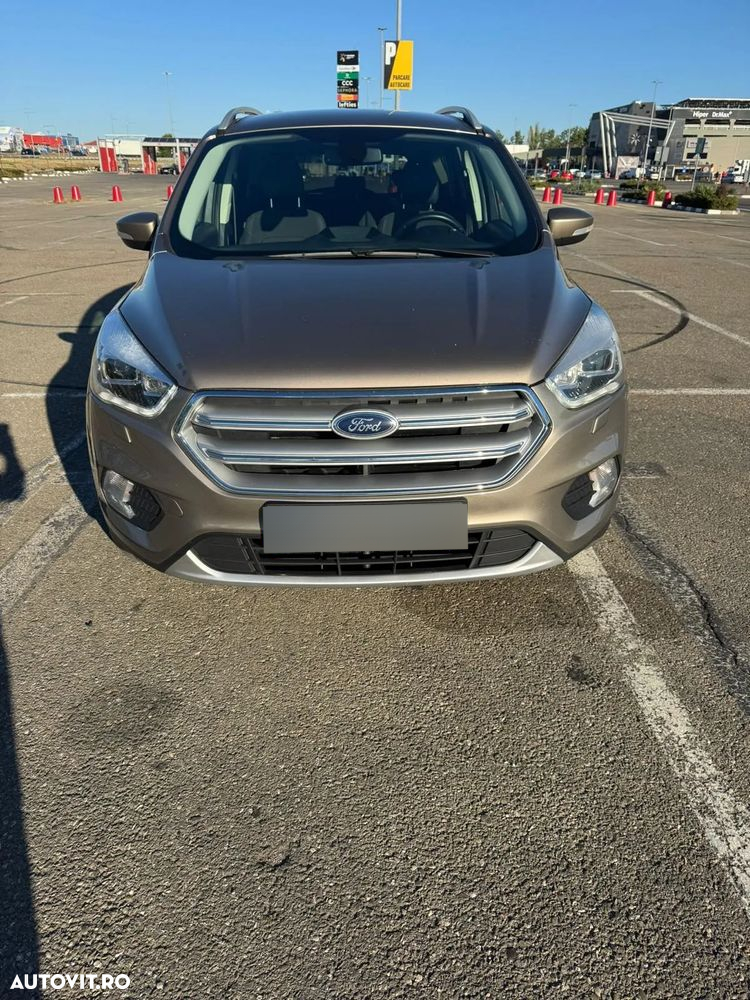 Ford Kuga 2.0 TDCi 4WD Powershift Titanium - 8
