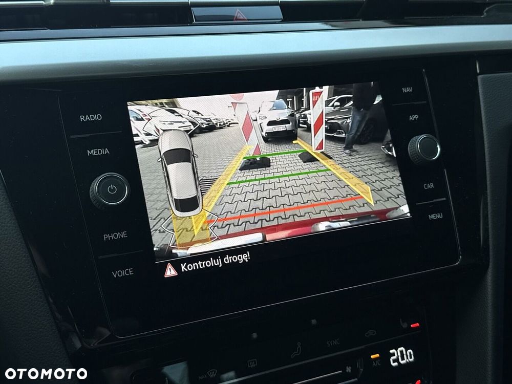 Volkswagen Arteon 2.0 TSI R-Line DSG - 24