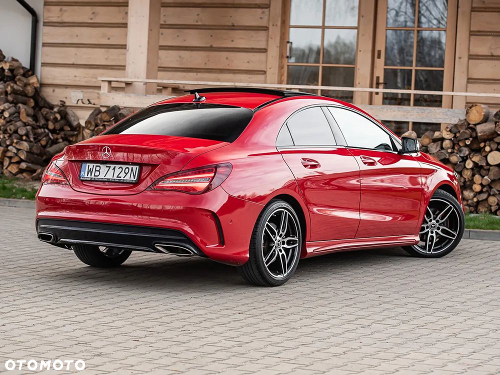 Mercedes-Benz CLA 200 7G-DCT AMG Line - 4
