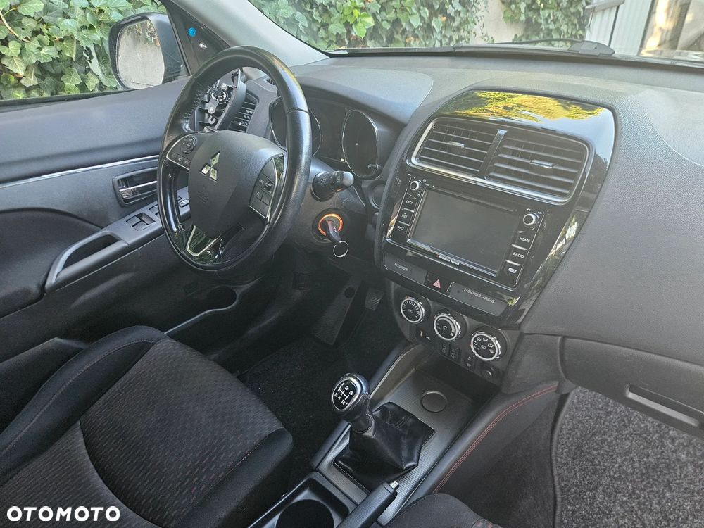 Mitsubishi ASX - 24