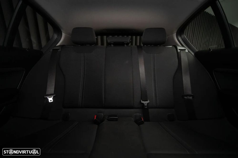 BMW 116 d Line Sport Auto - 37