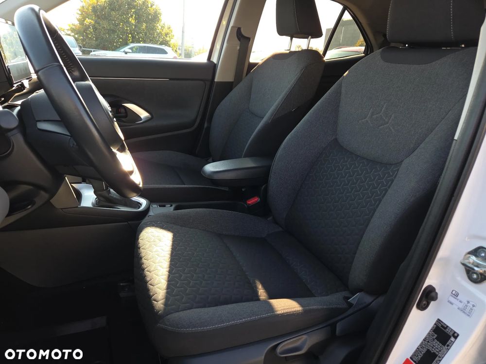 Toyota Yaris Cross Hybrid 1.5 Comfort - 21