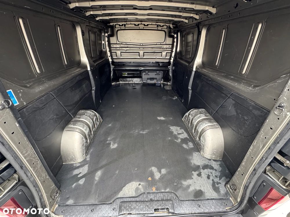 Renault Trafic - 5