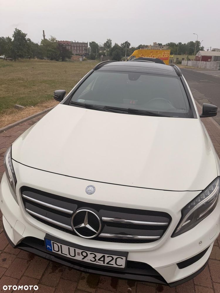 Mercedes-Benz GLA 250 4-Matic - 2