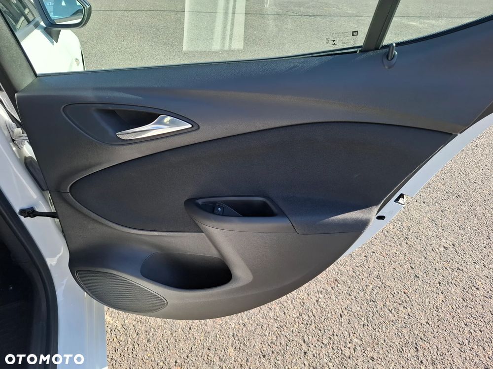 Opel Astra 1.2 T GS Line S&S - 33