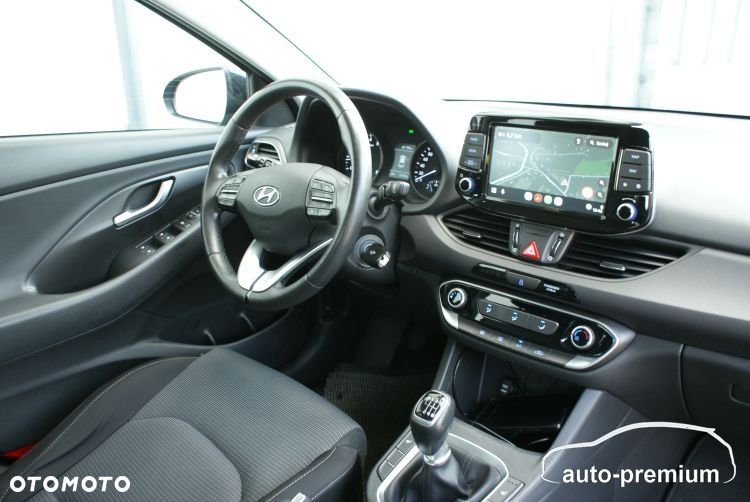 Hyundai i30 1.4 Select - 8