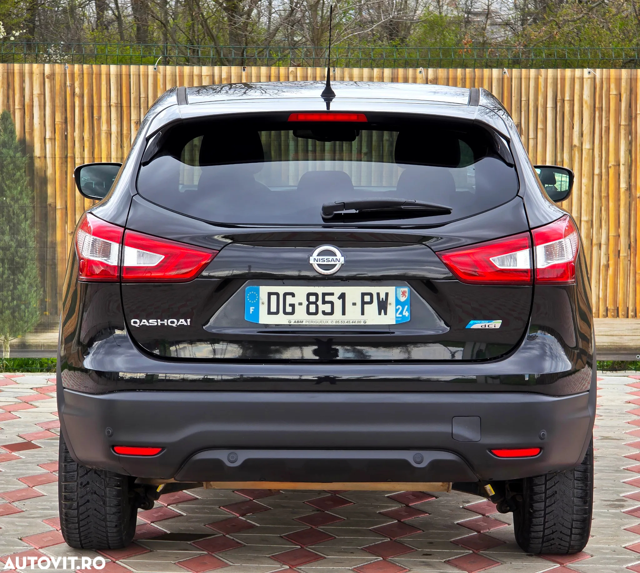 Nissan Qashqai 1.6 DCI TEKNA - 12