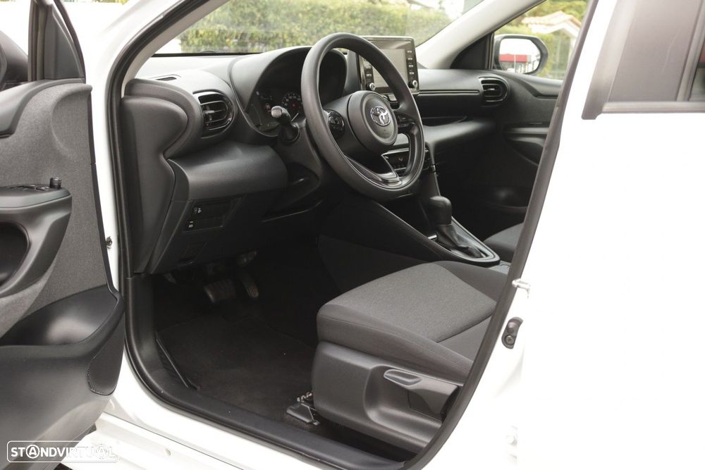 Toyota Yaris 1.5 HDF Comfort - 14