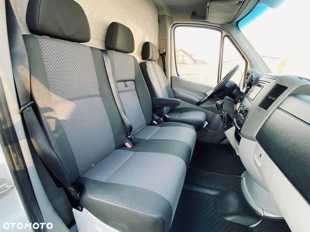 Mercedes-Benz SPRINTER - 17