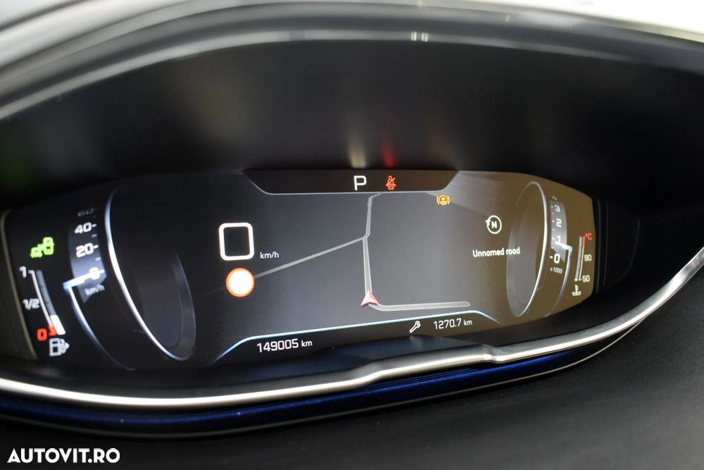 Peugeot 5008 BlueHDI 130 EAT8 Allure - 35