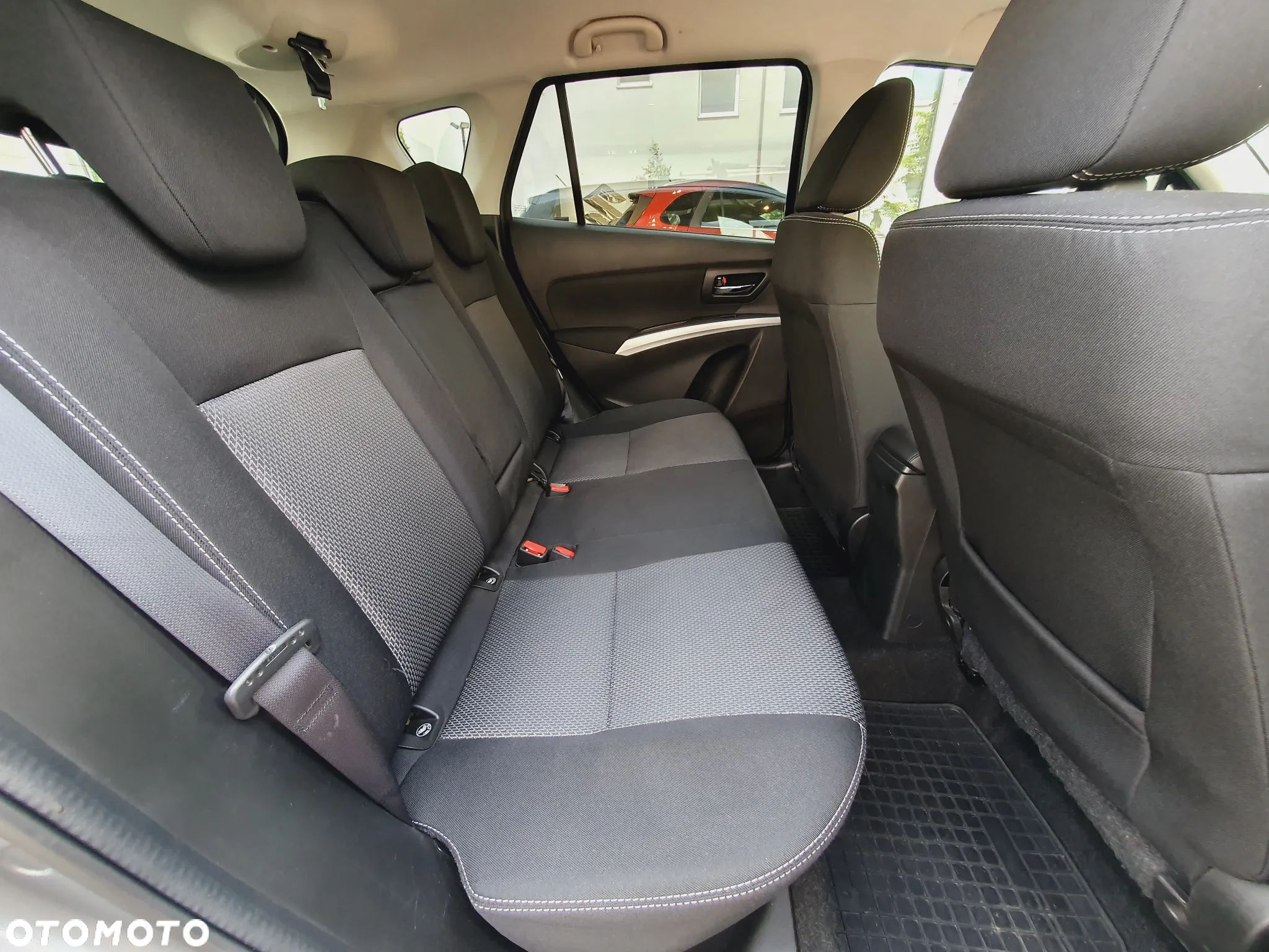 Suzuki SX4 S-Cross 1.6 Premium 4WD - 22