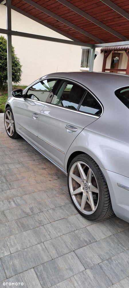 Volkswagen Passat - 3