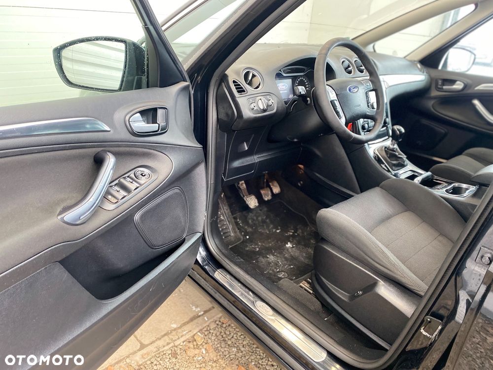 Ford S-Max 2.0 TDCi Trend - 5