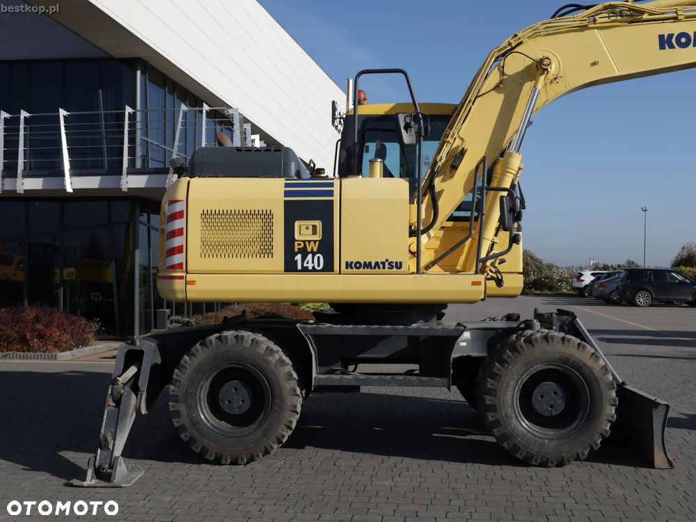 Komatsu PW140-7 - 5