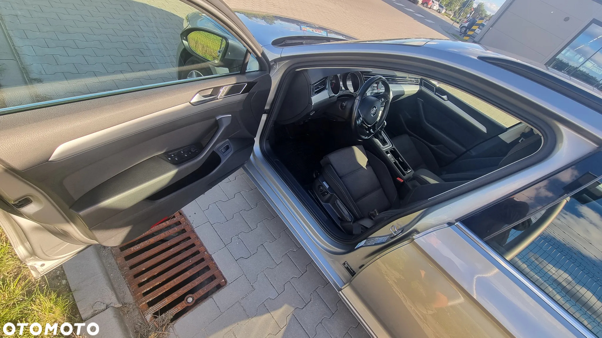 Volkswagen Passat 2.0 TDI BMT Comfortline DSG - 14