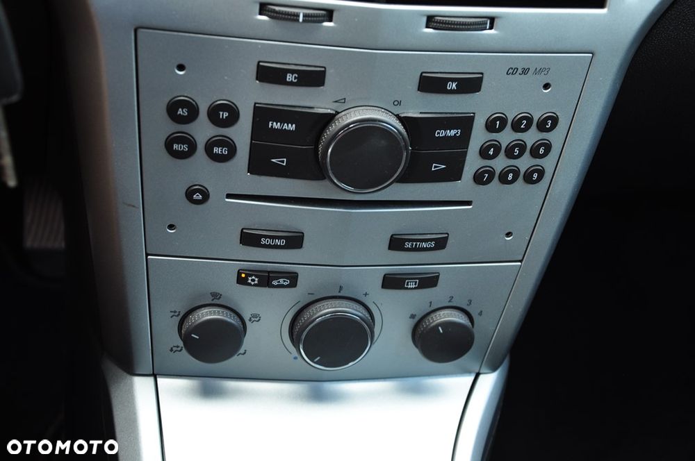 Opel Astra 1.4 Start - 35