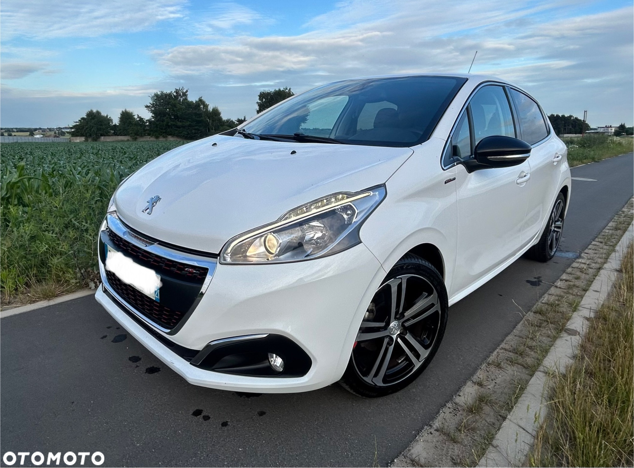 Peugeot 208 1.2 PureTech Allure S&S - 4