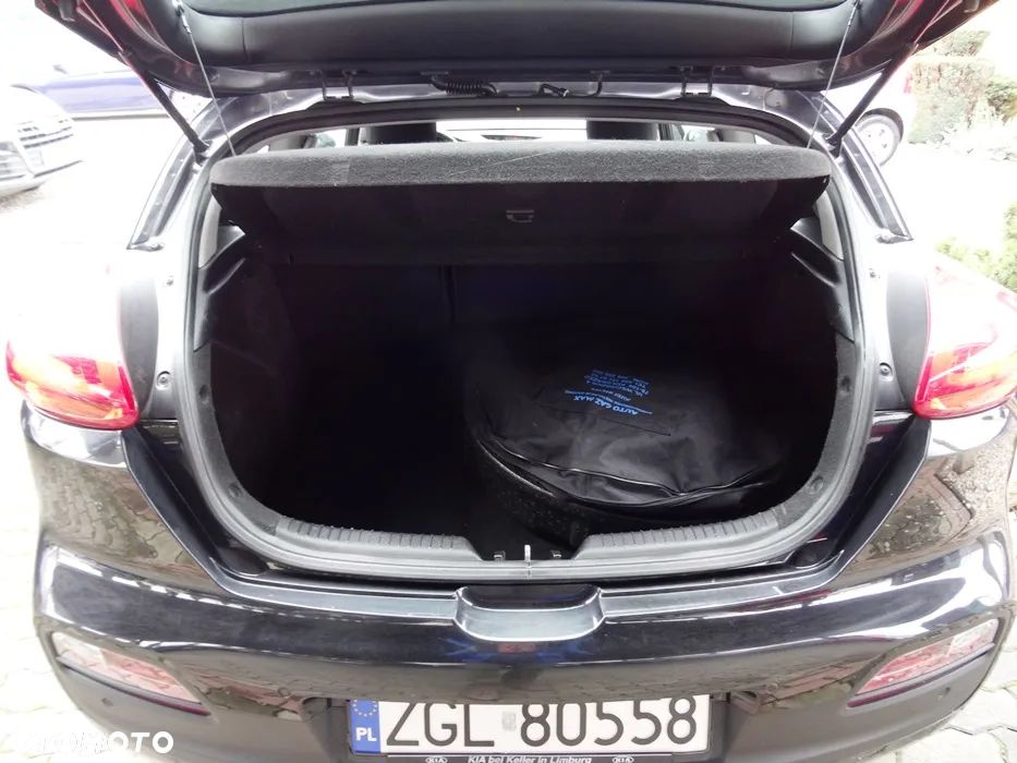 Kia ProCeed Pro_cee'd 1.6 GDI L - 9