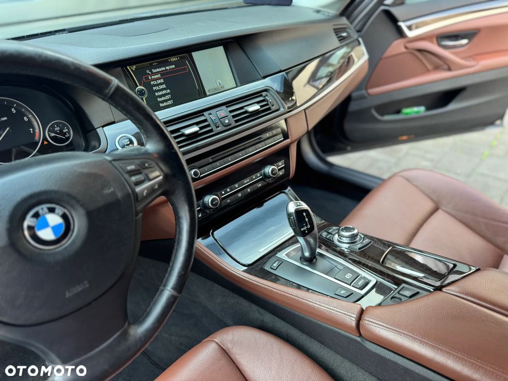 BMW Seria 5 535i - 27