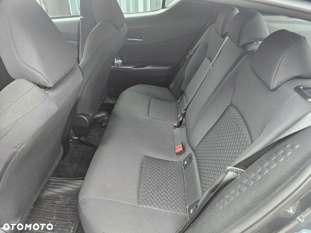Toyota C-HR Business-Edition - 6