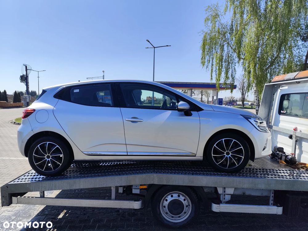 Renault Clio TCe 90 EVOLUTION - 6