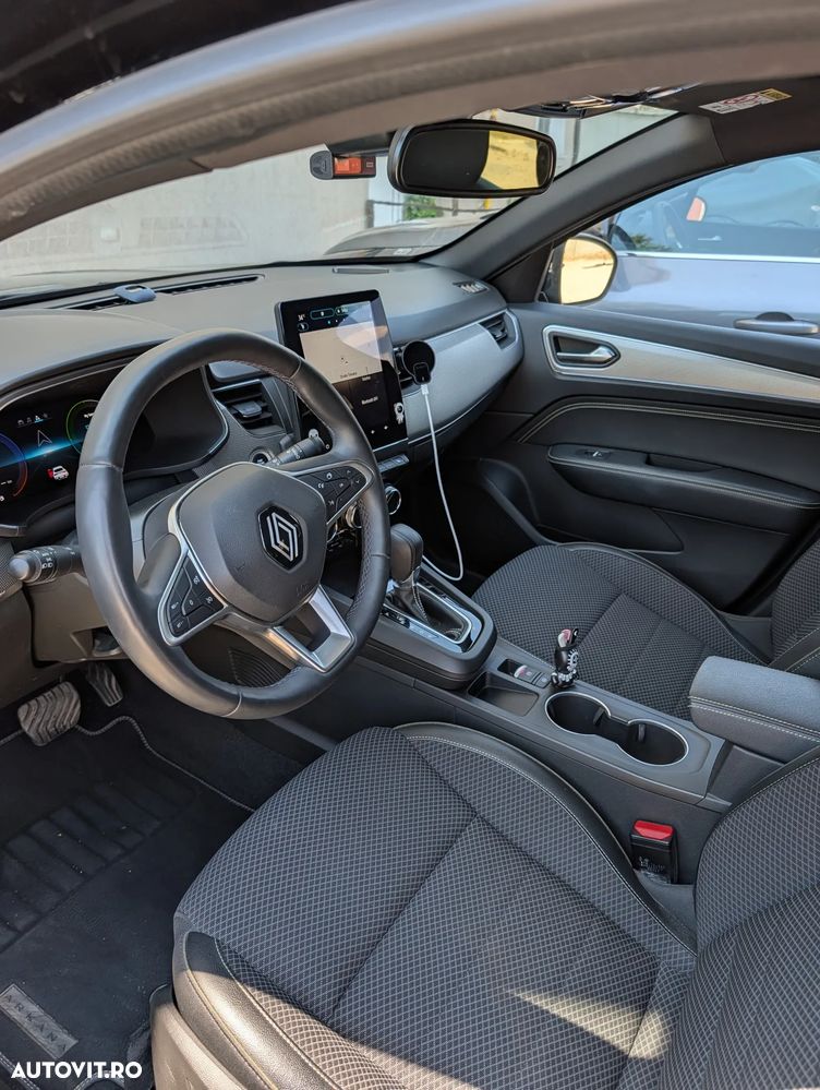 Renault Arkana E-TECH 145 Techno - 8