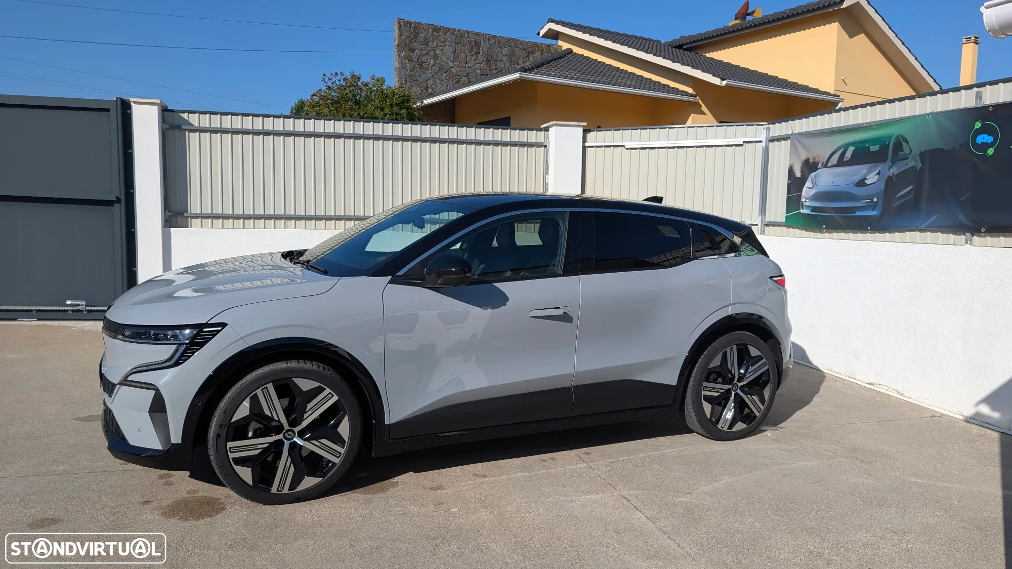 Renault Mégane E-Tech EV60 Iconic - 4
