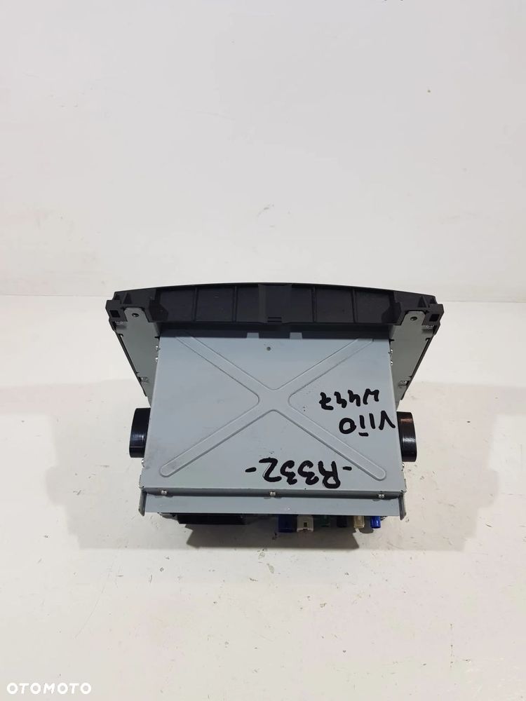 RADIO SAMOCHODOWE NAWIGACJA A4479001020 MERCEDES VITO W447 - 5