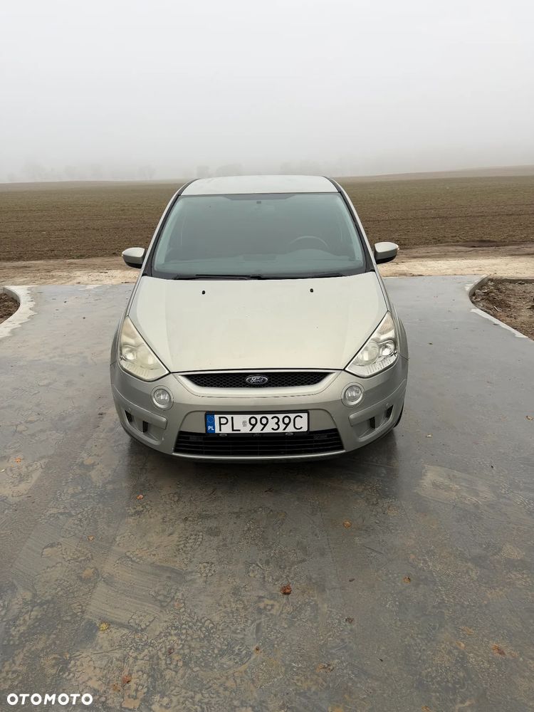 Ford S-Max - 4