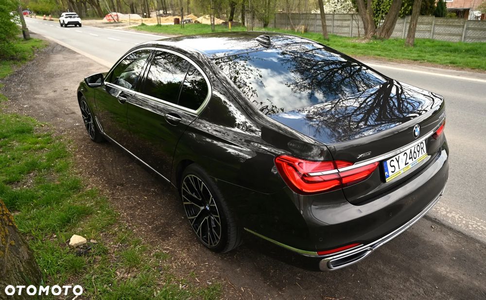 BMW Seria 7 730d xDrive - 19