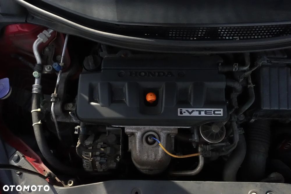 Honda Civic 1.8 Executive NAVI - 28