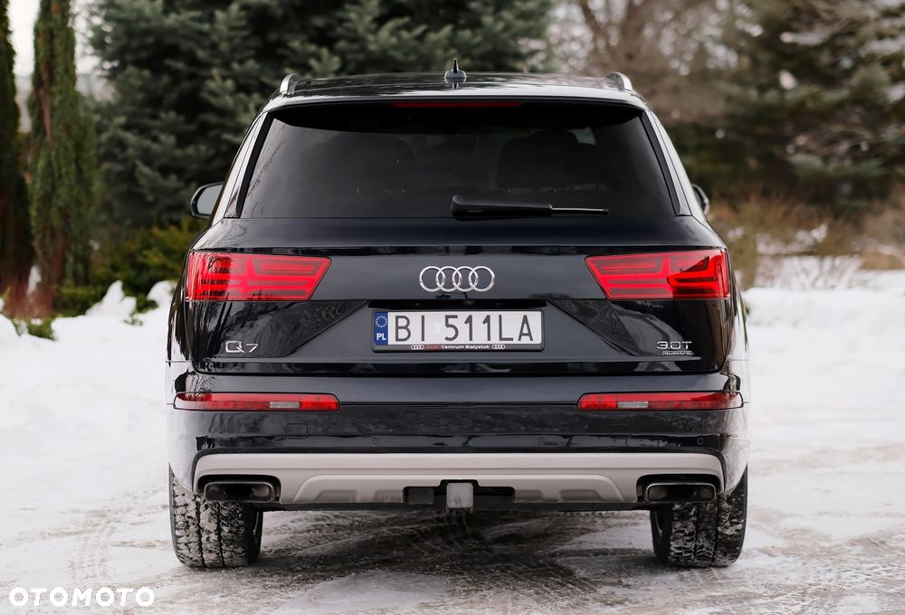 Audi Q7 3.0 TFSI Quattro Tiptronic - 9