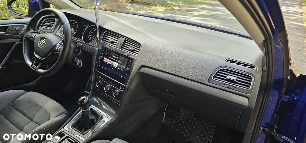 Volkswagen Golf 1.6 TDI (BlueMotion Technology) Comfortline - 16
