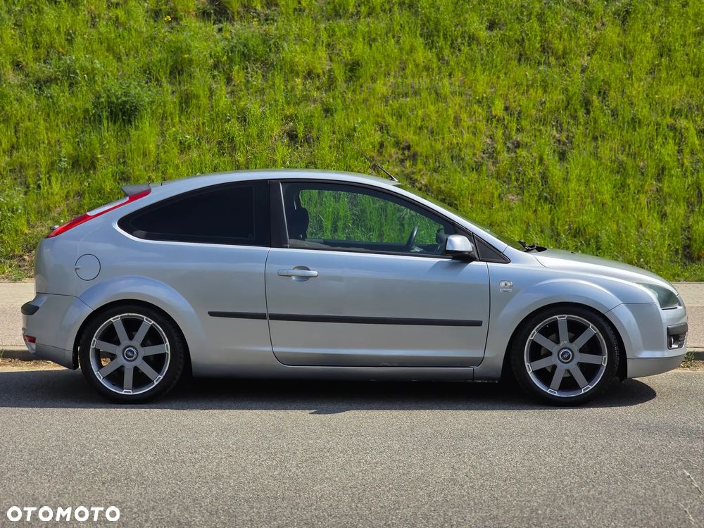 Ford Focus 1.8 Trend - 6
